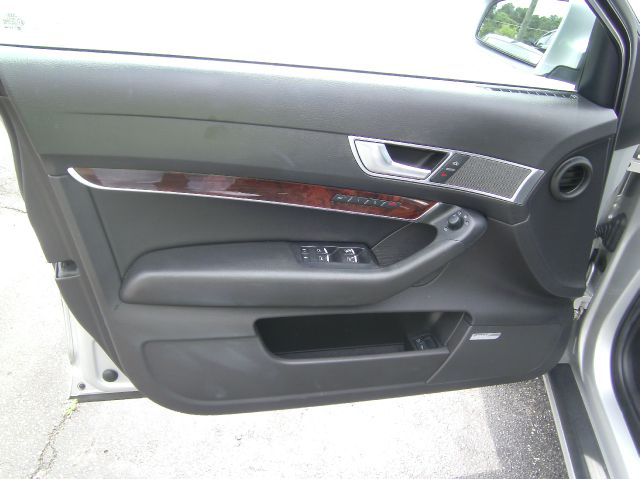 Audi A6 2005 photo 28