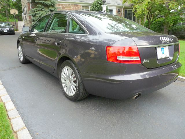 Audi A6 2006 photo 2