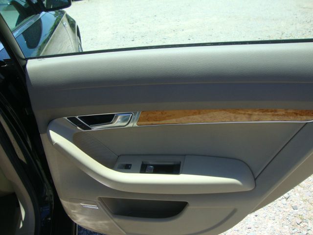 Audi A6 2006 photo 21