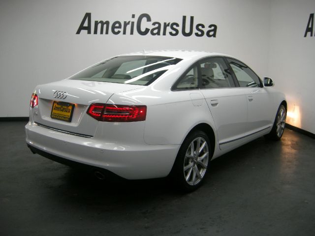 Audi A6 2010 photo 1