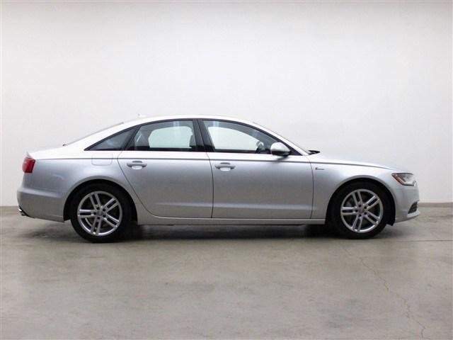 Audi A6 2012 photo 2