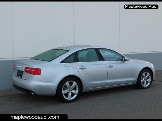 Audi A6 2012 photo 2