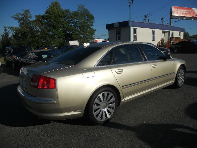 Audi A8 2004 photo 4