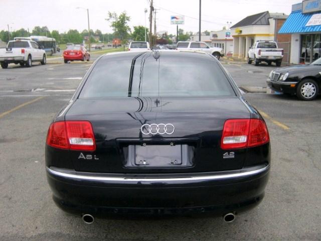 Audi A8 2004 photo 5