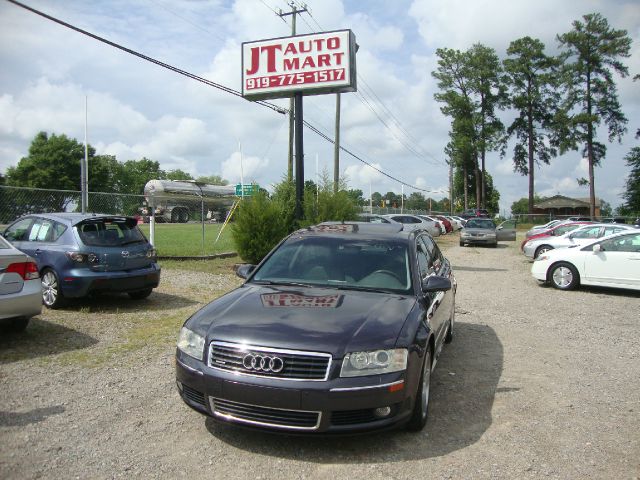 Audi A8 2004 photo 12