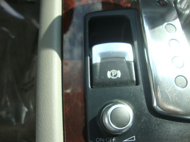 Audi A8 2004 photo 28