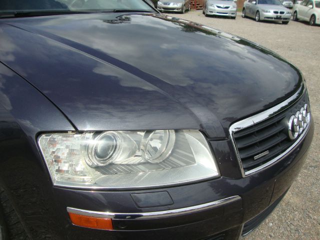 Audi A8 2004 photo 42