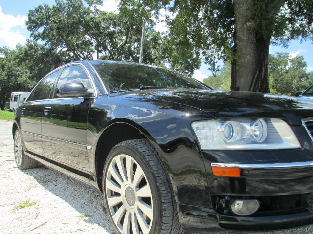 Audi A8 2005 photo 4