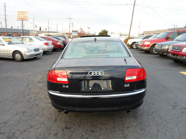 Audi A8 2005 photo 3