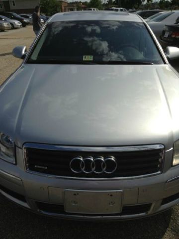 Audi A8 2005 photo 4