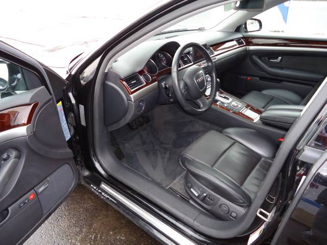 Audi A8 2006 photo 4