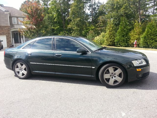 Audi A8 2006 photo 1