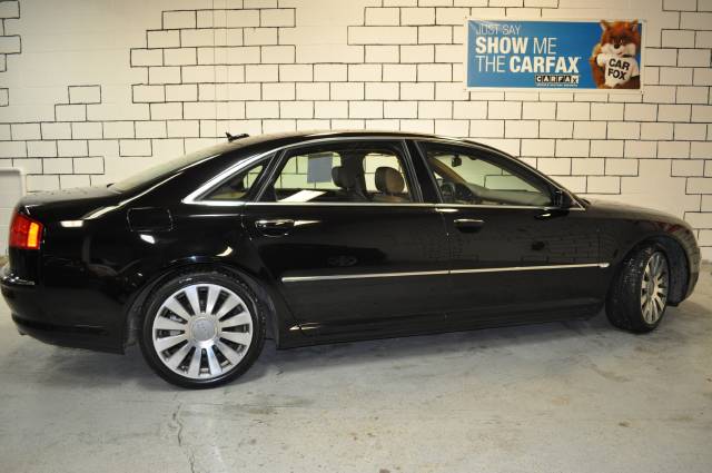 Audi A8 2006 photo 3