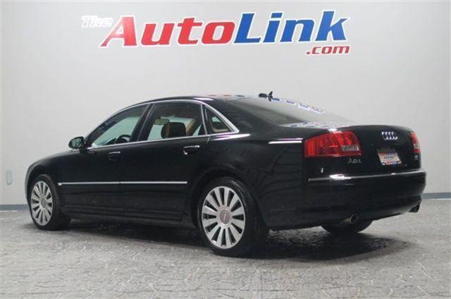 Audi A8 2006 photo 4