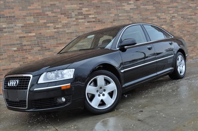 Audi A8 2006 photo 1