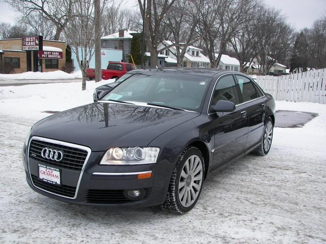 Audi A8 2006 photo 1