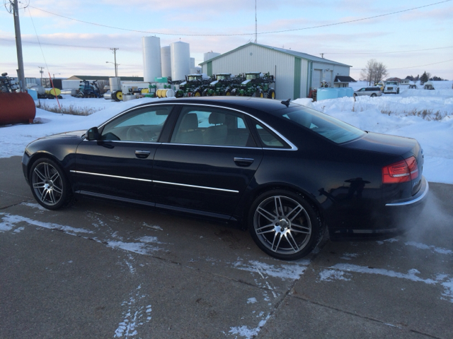 Audi A8 2008 photo 3