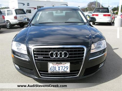 Audi A8 2008 photo 2