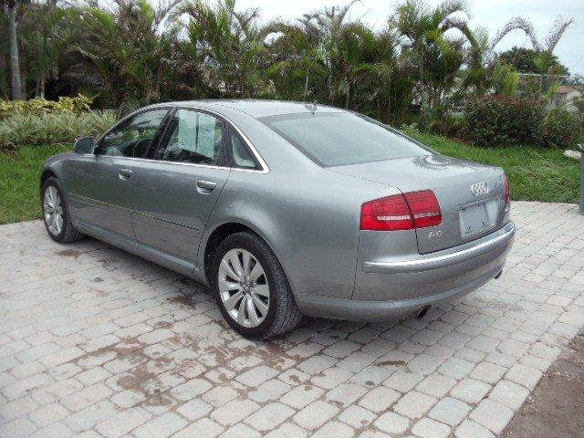 Audi A8 2008 photo 5