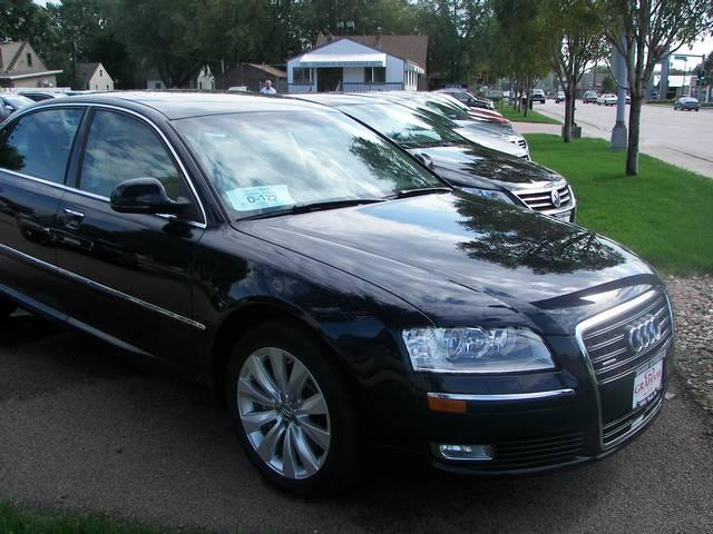 Audi A8 2008 photo 1