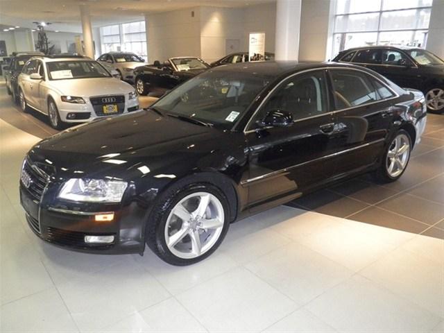 Audi A8 2009 photo 2