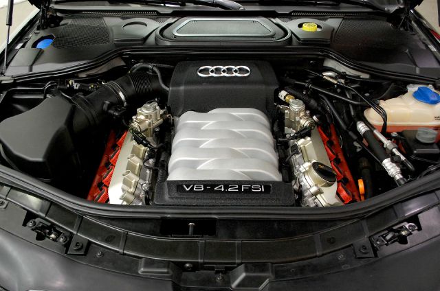 Audi A8 2009 photo 4