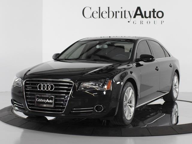 Audi A8 2012 photo 3