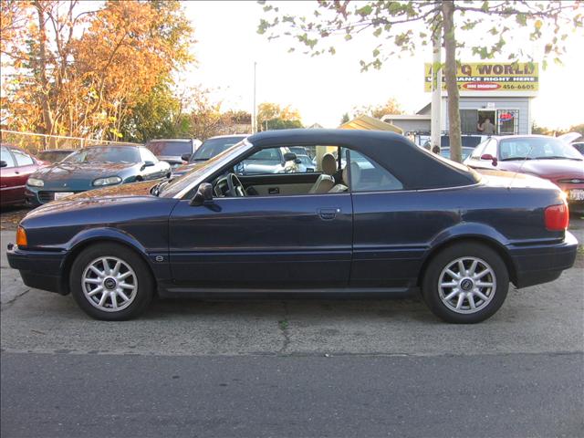 Audi Cabriolet 1997 photo 1