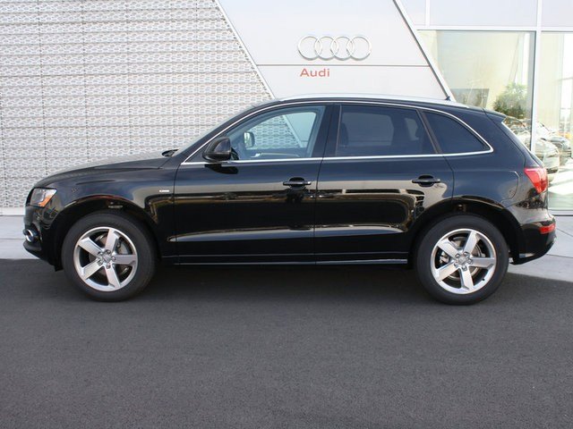 Audi Q5 XLT Super Cab 4X4 Unspecified