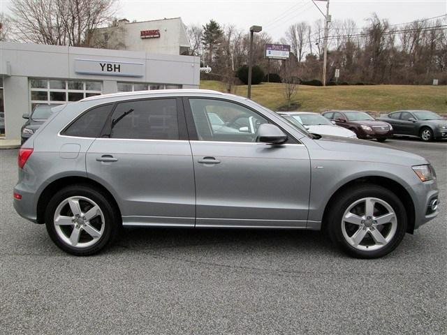 Audi Q5 2011 photo 1