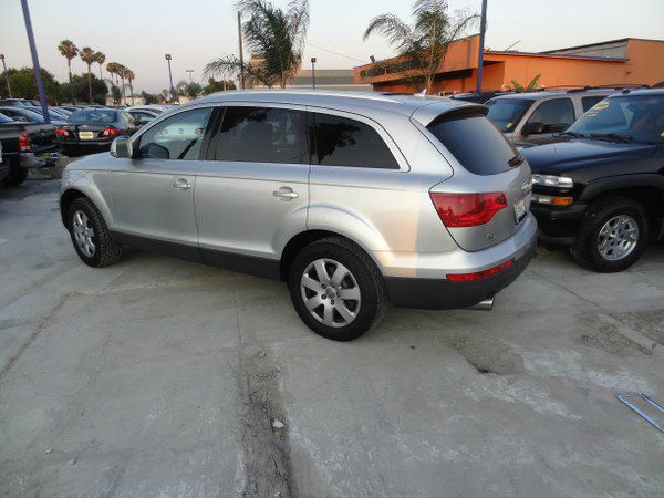 Audi Q7 2007 photo 1