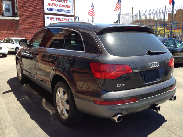 Audi Q7 2007 photo 15