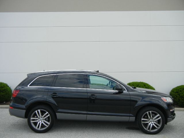 Audi Q7 2007 photo 10