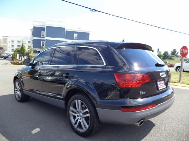 Audi Q7 2007 photo 4