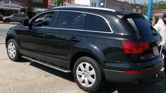 Audi Q7 2007 photo 21