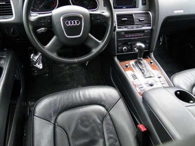 Audi Q7 2007 photo 3