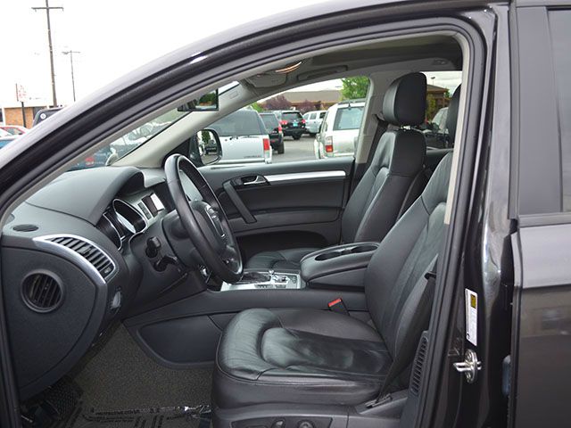 Audi Q7 2007 photo 2