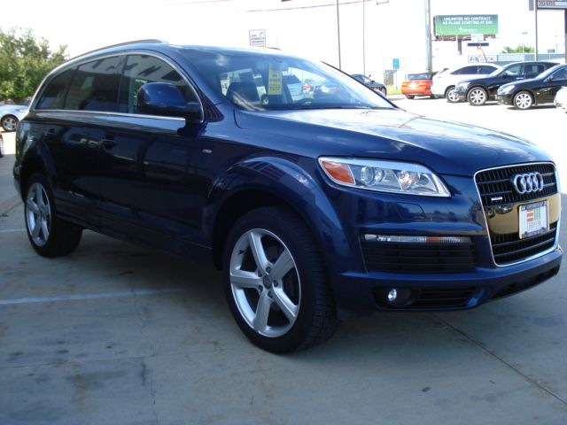 Audi Q7 2007 photo 10