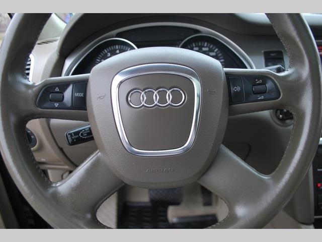 Audi Q7 2007 photo 32