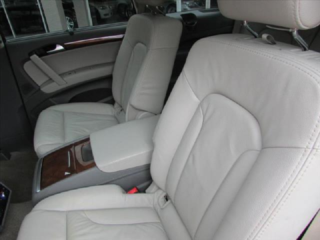 Audi Q7 2007 photo 32