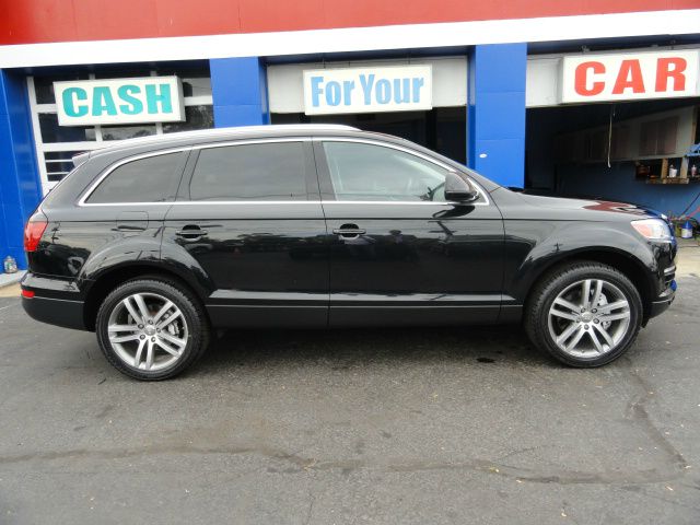 Audi Q7 2007 photo 2