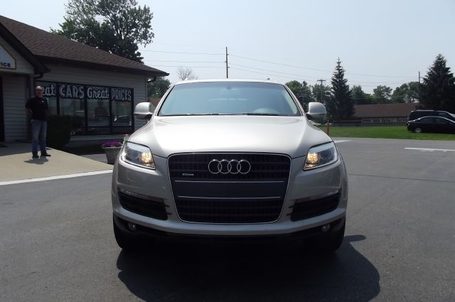 Audi Q7 2007 photo 21