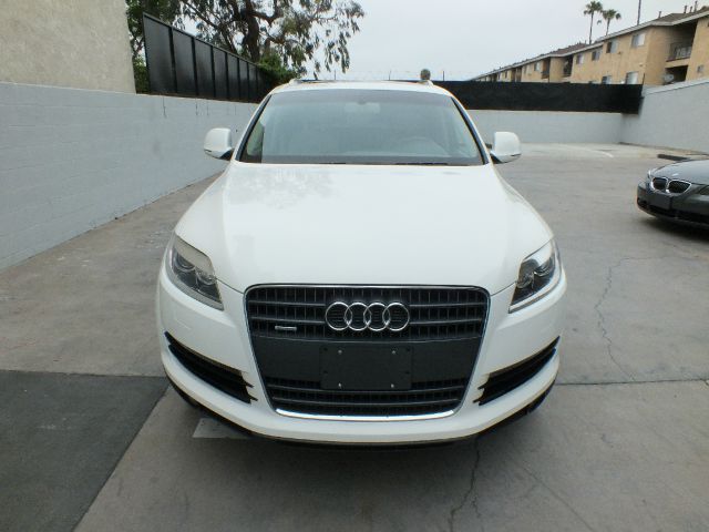 Audi Q7 2007 photo 1