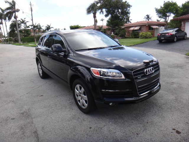 Audi Q7 2007 photo 3