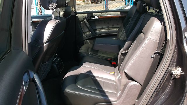 Audi Q7 2007 photo 25