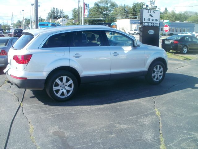 Audi Q7 2008 photo 1