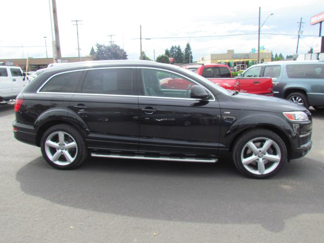 Audi Q7 4dr Sdn GS Plus SUV