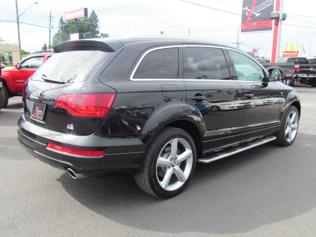 Audi Q7 2008 photo 4