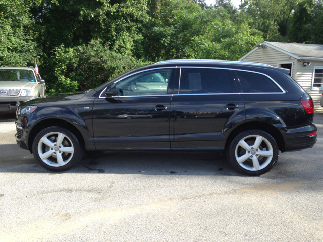 Audi Q7 2009 photo 4