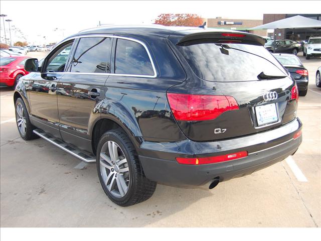 Audi Q7 2009 photo 5